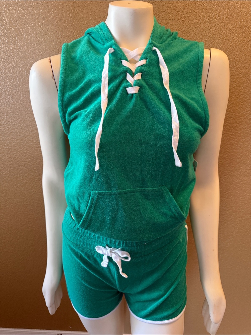 flirtitude Teal Green Sleeveless Hoodie & Shorts Set with White Trim